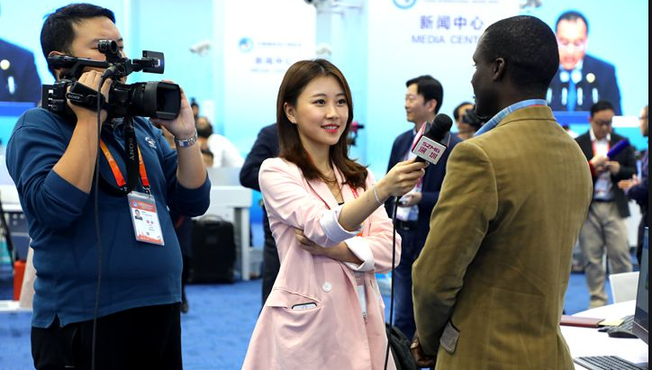 “請問沈志華:抗美援朝停戰和談,到底誰求誰?” “請問沈志華:抗美援朝停戰和談,到底誰求誰?”