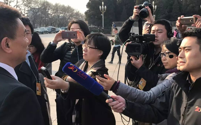 “毛主席為什么喜歡雪”