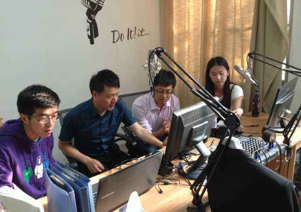 “司馬南:美國好處集團正在玩著冒險的游戲” “司馬南:美國好處集團正在玩著冒險的游戲”