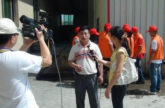 “給“蔣公”吹喇叭的楊天石,寫書之前要看書” “給“蔣公”吹喇叭的楊天石,寫書之前要看書”