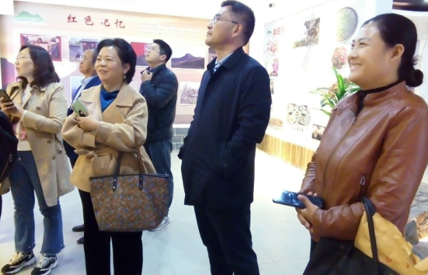 “宇太三哭” “宇太三哭”